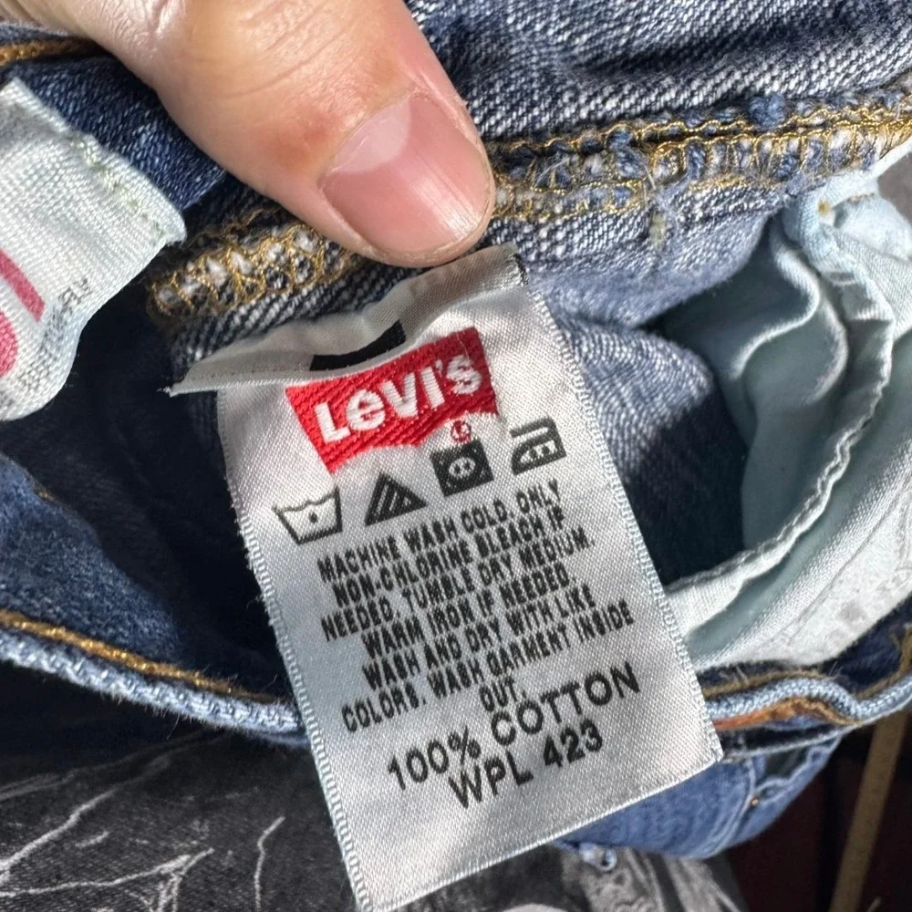 Levi's 501 Original Fit Mens Blue Denim Jeans 33x32 Button Fly Straight Y2K‎
